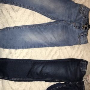 Little girls size 4-5 ripped jeans
